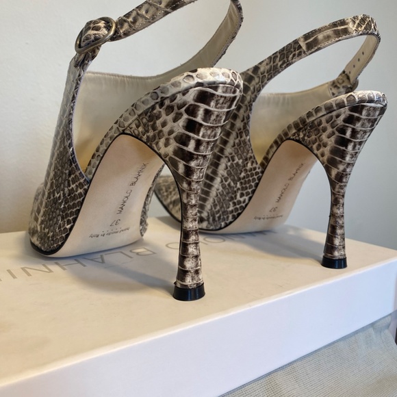 Manolo Blahnik size 37 (size 7 USA) Matilda Snake Slingbacks - Picture 6 of 13